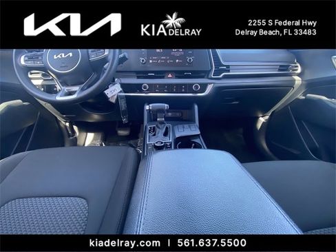 Certified 2024 Kia Sportage LX image 10
