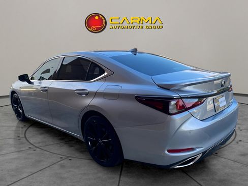 Used 2022 Lexus ES 350 F Sport image 3