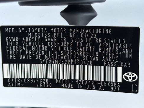 Used 2023 Toyota Corolla SE FWD image 32