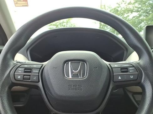 Certified 2024 Honda HR-V LX image 21