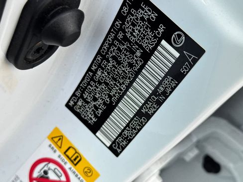 Used 2019 Lexus UX 200 F Sport image 34