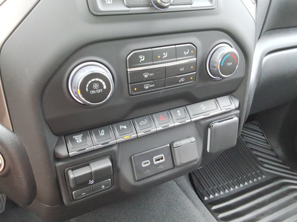 New 2026 Chevrolet Silverado 2500 Custom w/ Custom Value Package AWD/4WD image 28