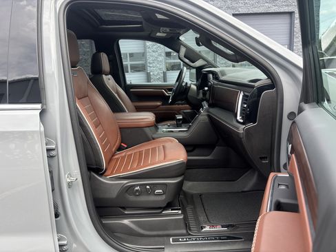 Used 2025 GMC Sierra 1500 Denali Ultimate AWD/4WD image 21