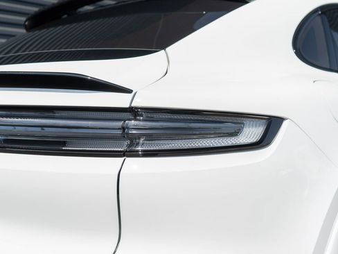 New 2026 Porsche Cayenne GTS AWD/4WD image 13