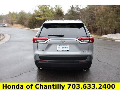 Used 2025 Toyota RAV4 XLE image 6