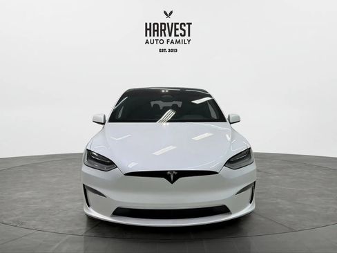 Used 2023 Tesla Model X image 11