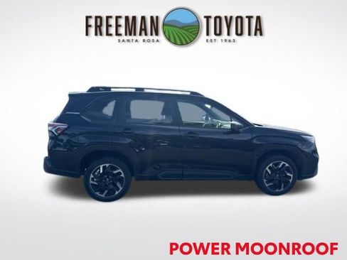 Used 2025 Subaru Forester Limited AWD/4WD image 4