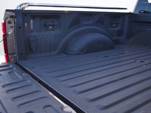 Used 2021 Ford F250 Lariat w/ Chrome Package image 26