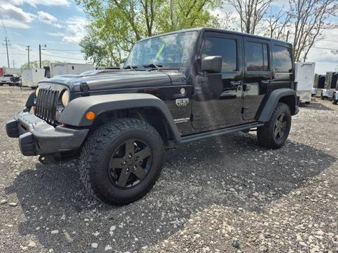 Used 2012 Jeep Wrangler Unlimited Rubicon AWD/4WD image 1