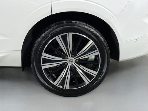 Certified 2023 Volvo XC60 B5 Plus w/ Protection Package Premier image 31