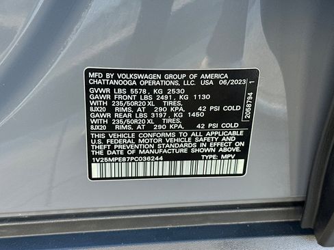 Used 2023 Volkswagen ID.4 S image 29