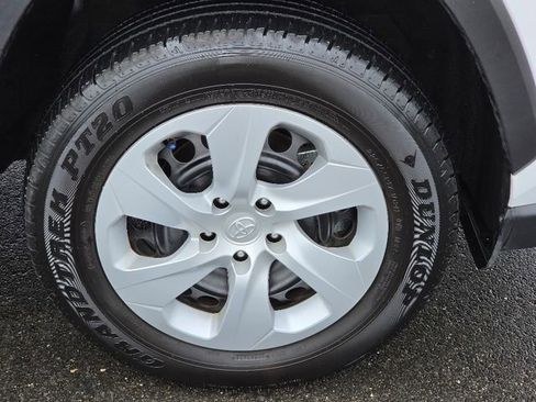 Used 2025 Toyota RAV4 LE image 9