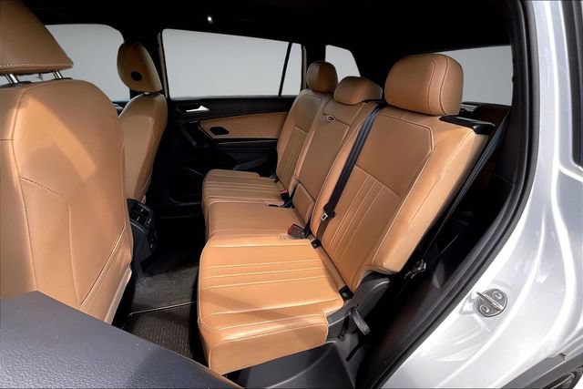 Used 2024 Volkswagen Tiguan SE R-Line FWD image 24