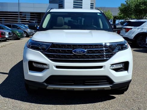 Certified 2023 Ford Explorer XLT w/ Equipment Group 202A AWD/4WD image 8