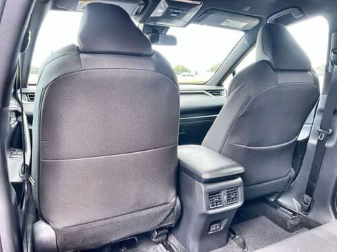 Used 2024 Toyota RAV4 SE AWD/4WD image 13