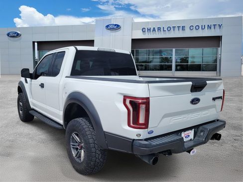 Used 2018 Ford F150 Raptor AWD/4WD image 3