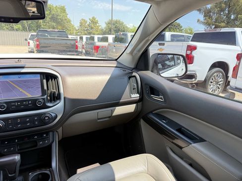 Used 2015 GMC Canyon SLT RWD image 20