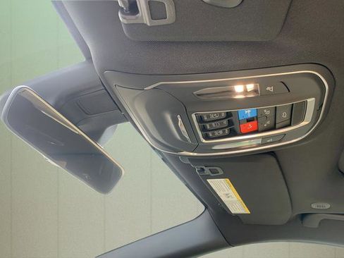 New 2025 Jeep Grand Cherokee Limited image 35