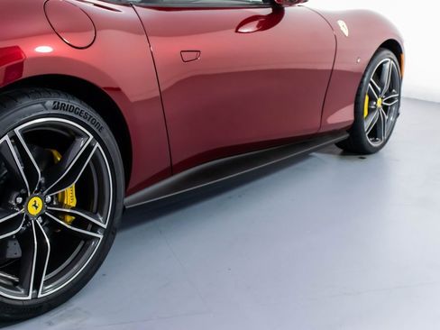 Certified 2025 Ferrari Roma Spider image 19