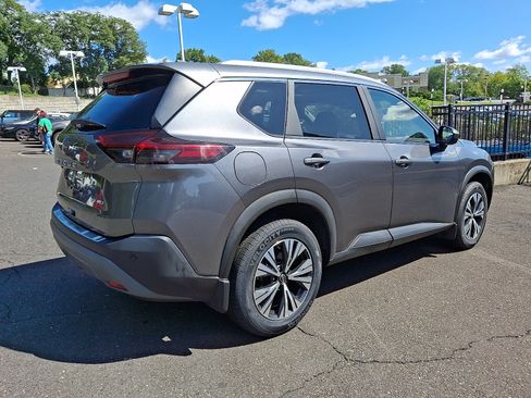 Certified 2023 Nissan Rogue SV w/ SV Premium B Package AWD/4WD image 6