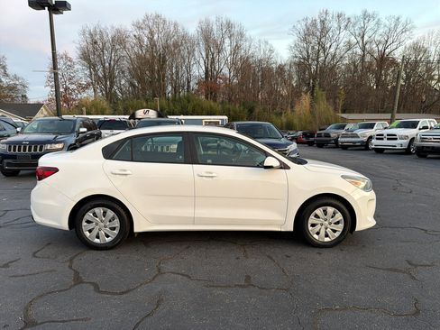 Used 2019 Kia Rio S image 6