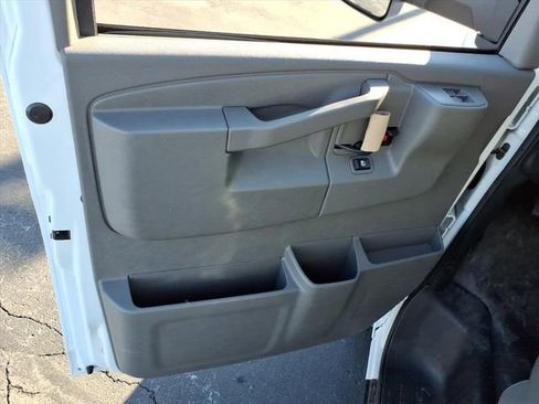 New 2024 Chevrolet Express 3500 w/ Power Convenience Package RWD image 10