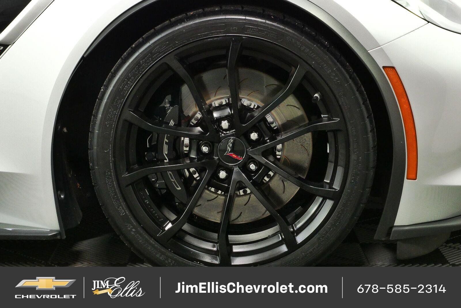 Used 2017 Chevrolet Corvette Grand Sport RWD image 30
