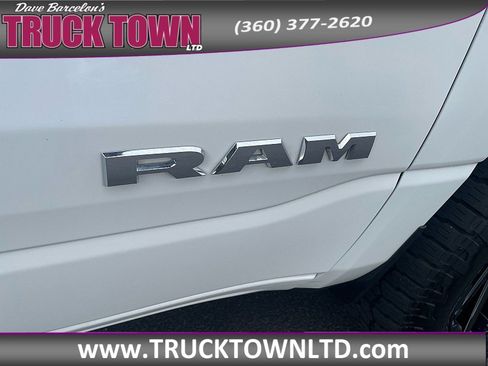 Used 2019 RAM 1500 Tradesman w/ SXT Appearance Group AWD/4WD image 30