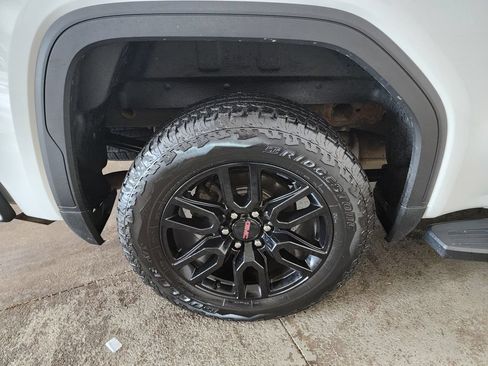 Used 2023 GMC Sierra 1500 Elevation AWD/4WD image 41