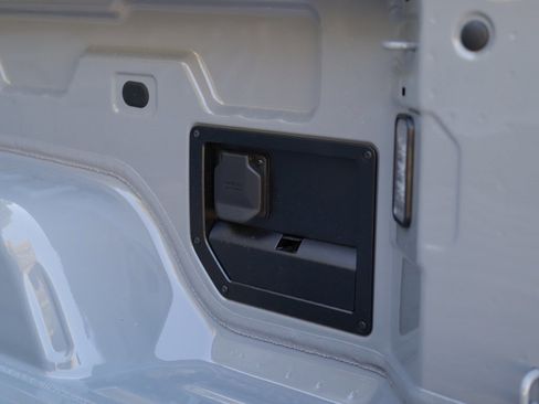 New 2026 GMC Sierra EV Elevation image 31