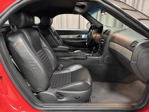 Used 2002 Ford Thunderbird image 11