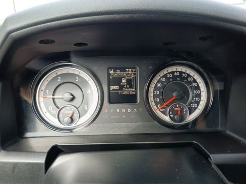 Used 2018 RAM 2500 Tradesman w/ Chrome Appearance Group image 21