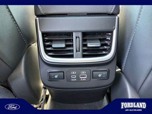 Used 2024 Subaru Outback Limited AWD/4WD image 32