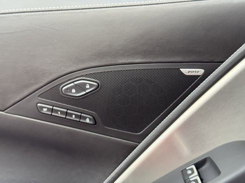 Used 2015 Chevrolet Corvette Z06 w/ 3LZ Preferred Equipment Group image 29