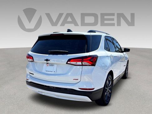 Certified 2024 Chevrolet Equinox RS FWD image 23