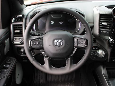 New 2026 RAM 1500 Laramie AWD/4WD image 35