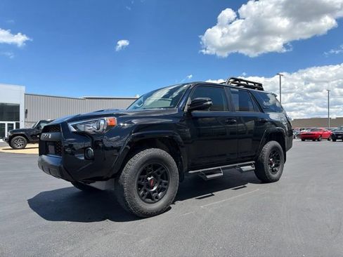 Used 2024 Toyota 4Runner TRD Pro AWD/4WD image 3