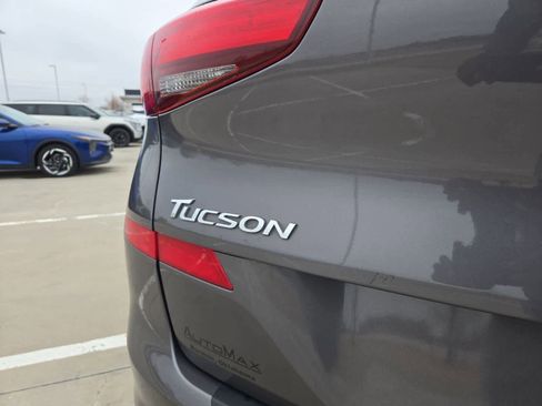 Used 2020 Hyundai Tucson Value w/ Cargo Package image 11