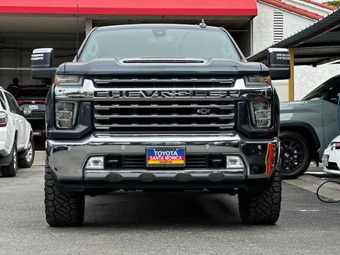 Used 2020 Chevrolet Silverado 2500 LTZ w/ LTZ Plus Package RWD image 9