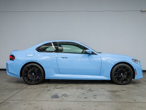 Used 2025 BMW M2 w/ Lighting Package RWD image 39