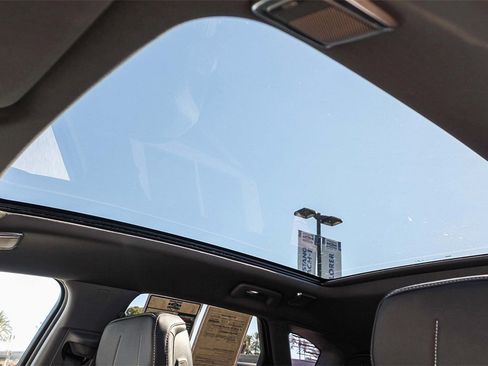 Used 2025 Cadillac Optiq Sport 2 w/ LPO, Floor Liner Package image 31