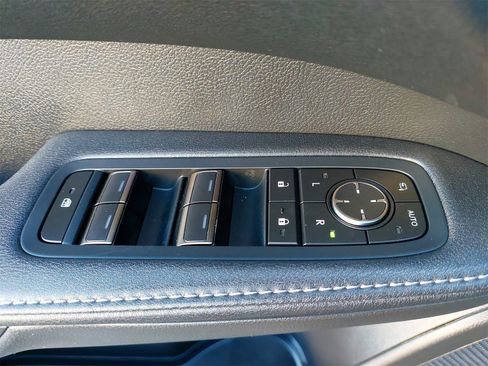 Used 2025 Lexus RX 350 image 31