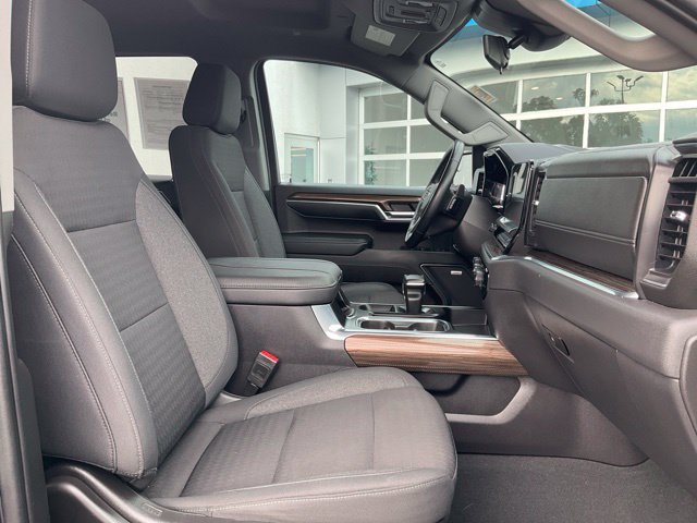 Used 2023 Chevrolet Silverado 1500 LT Trail Boss w/ Convenience Package II AWD/4WD image 10
