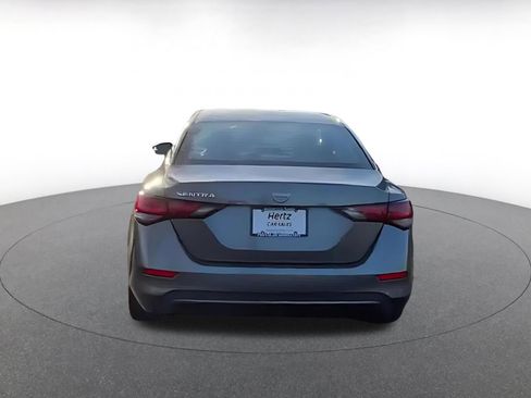 Used 2025 Nissan Sentra S image 11