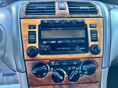 Used 2003 Toyota Avalon XL image 23