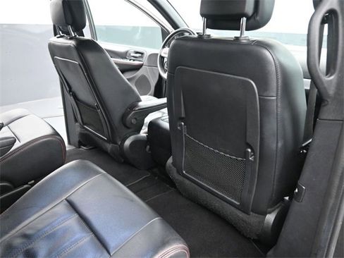 Used 2019 Dodge Grand Caravan GT image 25