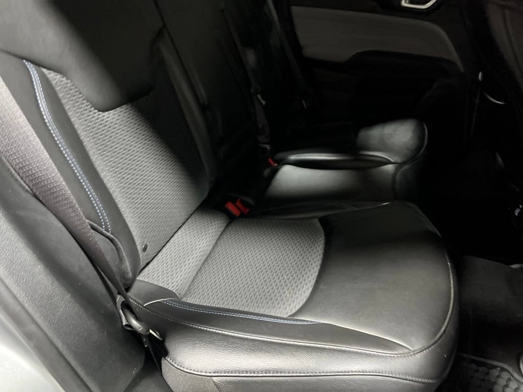 Used 2022 Jeep Compass Latitude w/ Convenience Group FWD image 12