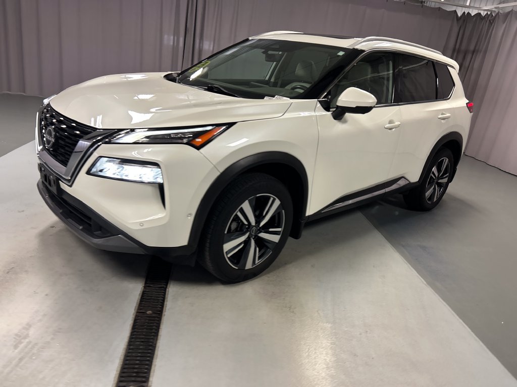 Used 2023 Nissan Rogue SL w/ SL Premium Package AWD/4WD image 3