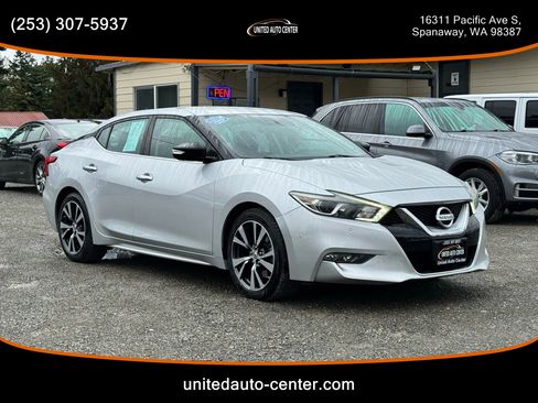 Used 2017 Nissan Maxima 3.5 SV image 3