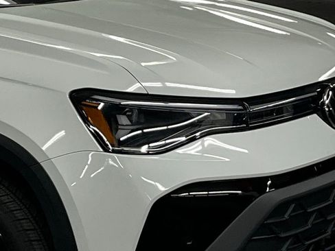 New 2026 Volkswagen Taos SE AWD/4WD image 42